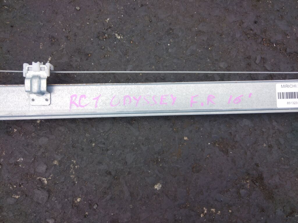 Стеклоподъемный механизм на Honda Odyssey RC1 Фото 2