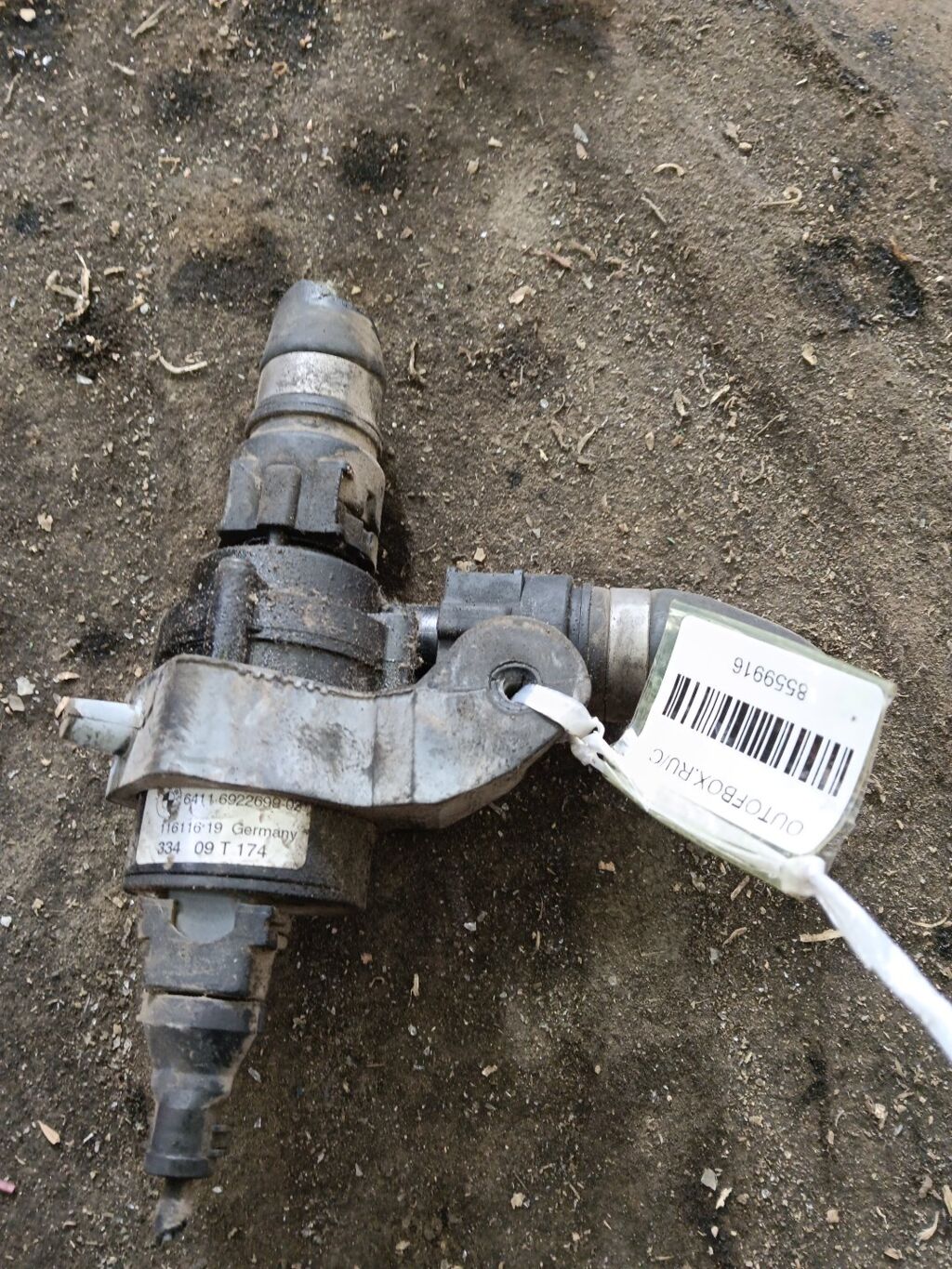 Насос отопителя на Bmw 7-Series E65 N62B44A 64116922699-02  6922990