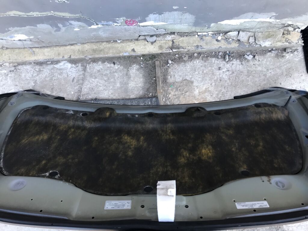 Капот на Mitsubishi Mirage A05A Фото 3