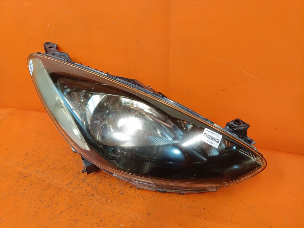 Фара на Mazda Demio DE3FS P6514, Правое расположение