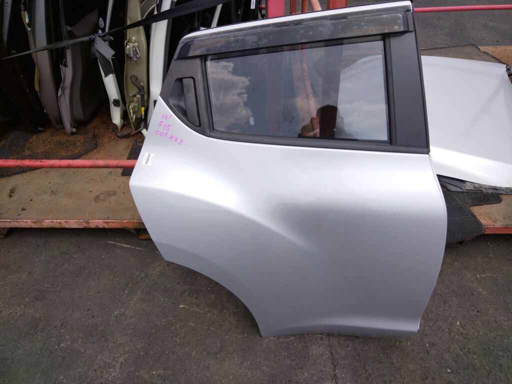 Дверь боковая на Nissan Juke F15 Фото 2