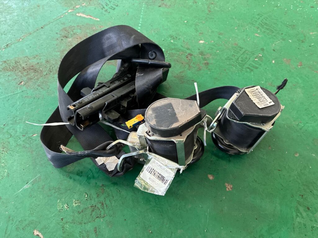 Ремень безопасности на Skoda Octavia A5 1Z 618634201A, Переднее расположение