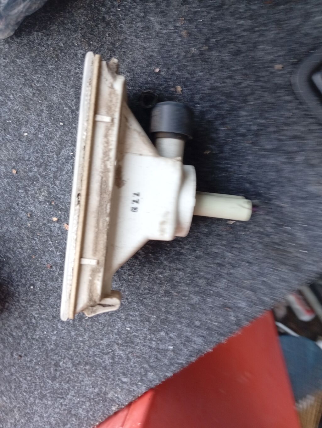 Подсветка номера на Nissan March AK12 6243, Заднее расположение