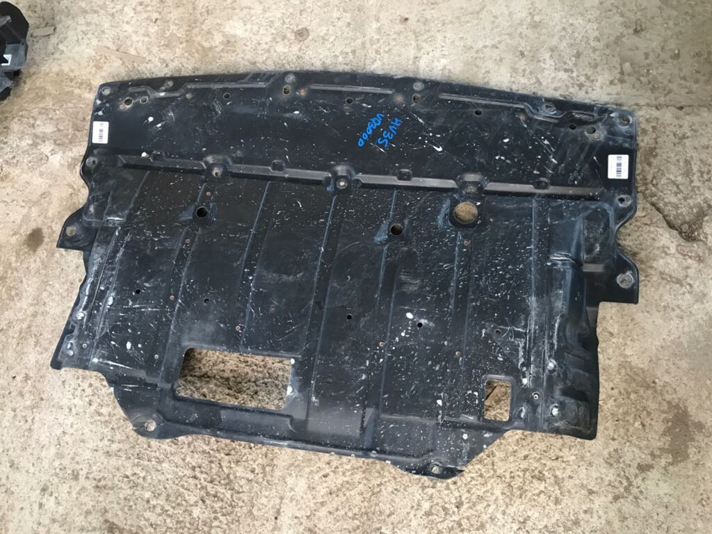 Защита двигателя на Nissan Skyline HV35 VQ30DD