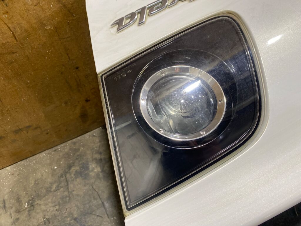 Крышка багажника P2775 P2775 на Mazda Axela BK5P Фото 8