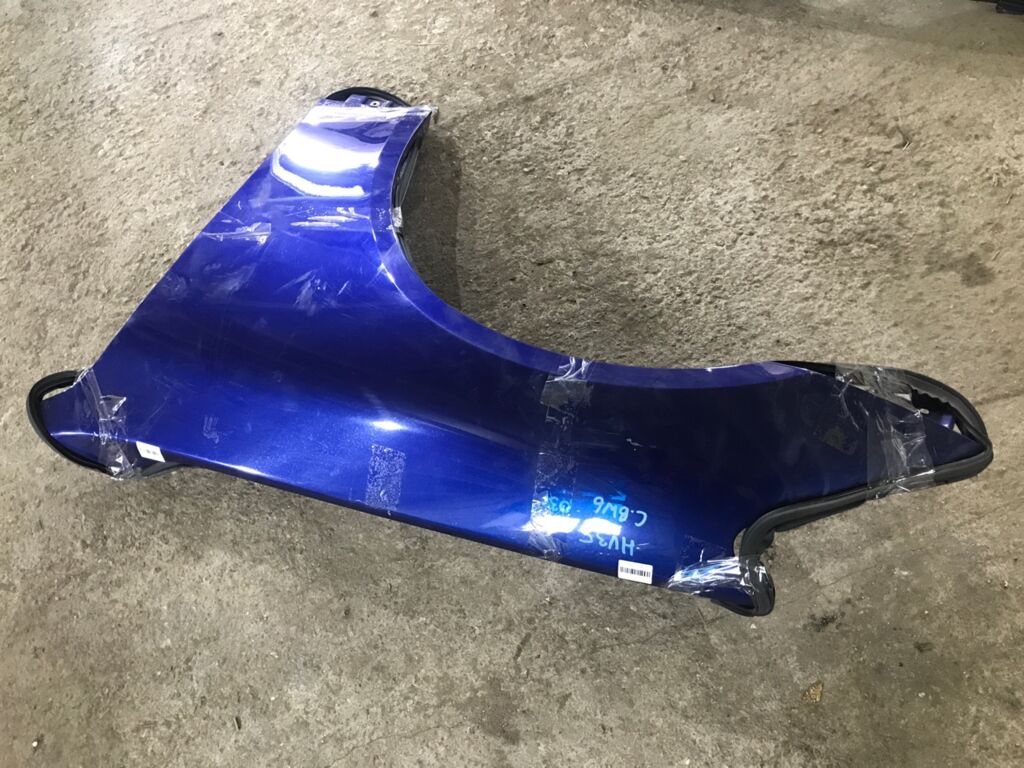Крыло переднее на Nissan Skyline HV35, Левое расположение