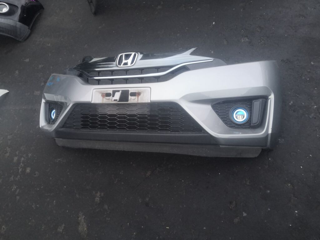 Бампер на Honda Fit Hybrid GP5 114-62177, Переднее расположение