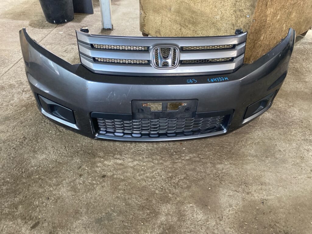 Бампер на Honda Freed Spike GB3, Переднее расположение