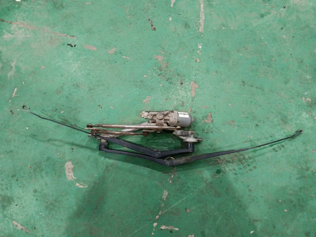Мотор привода дворников на Hyundai Elantra MD 98100-4V000