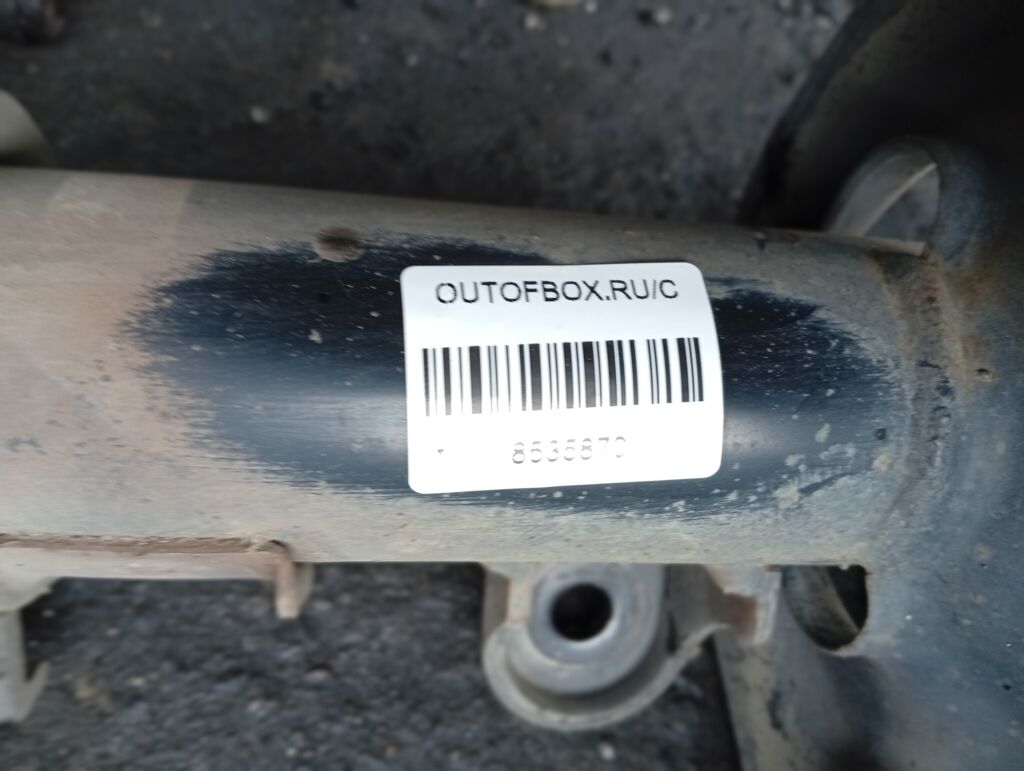 Стойка амортизатора на Nissan Elgrand E51 VQ35DE, Переднее расположение