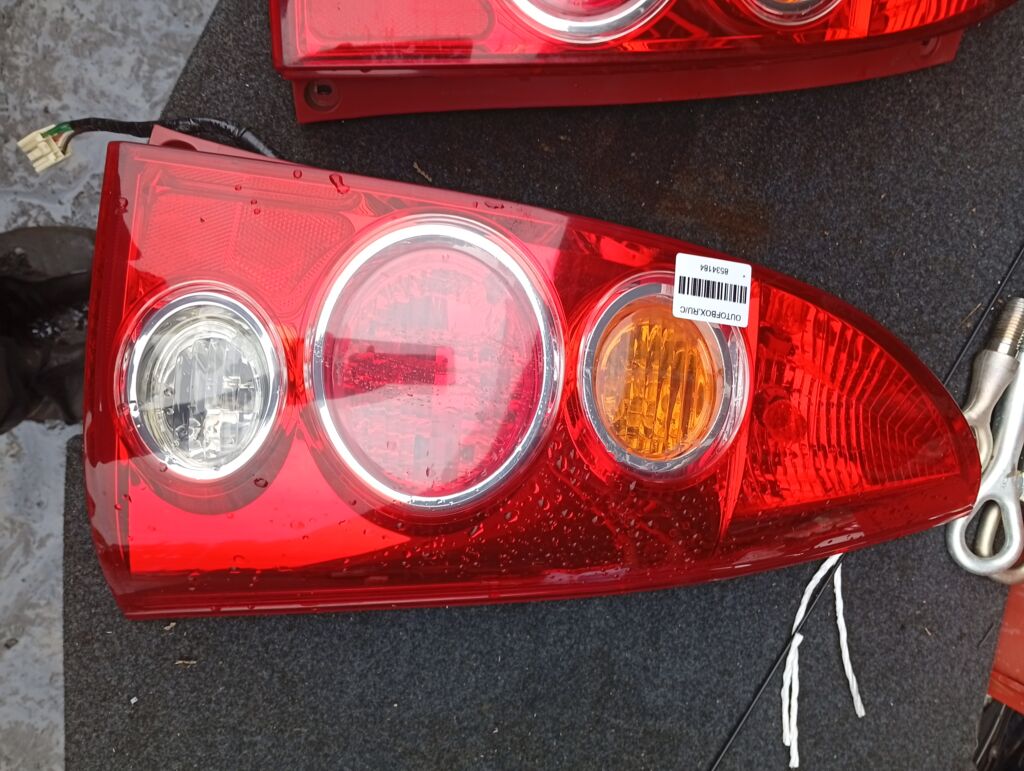 Стоп на Mazda Premacy CP8W 220-61961, Правое расположение