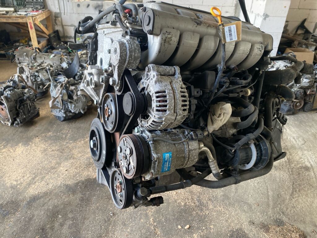 Двигатель на Audi Tt 8N BHE