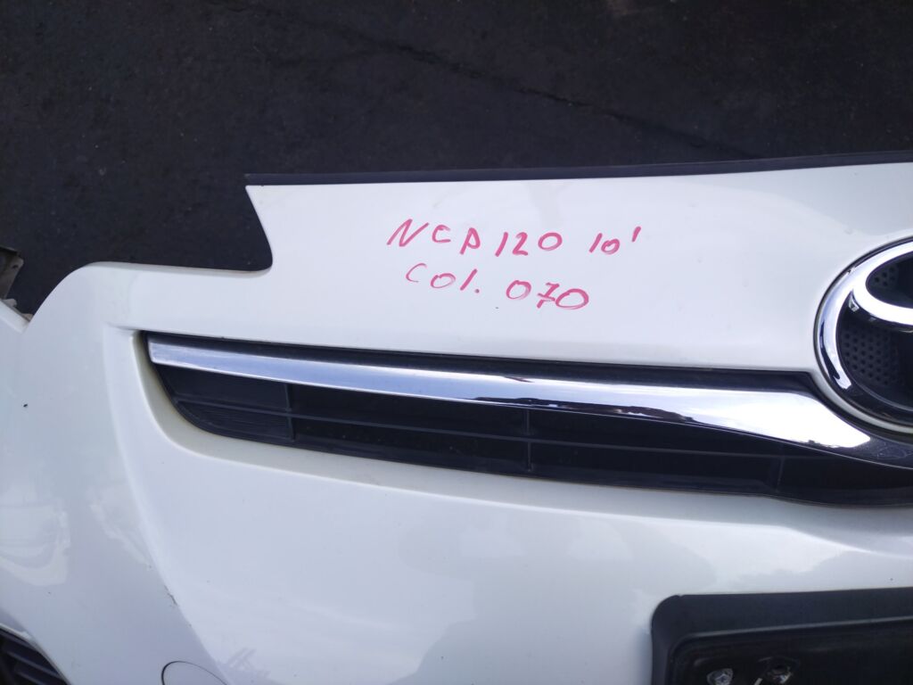 Бампер 52119-52500 на Toyota Ractis NCP120 Фото 2