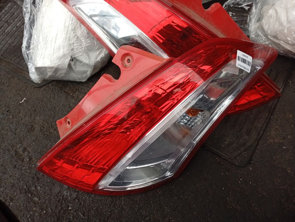 Стоп на Suzuki Swift ZC72S 5035, Правое расположение