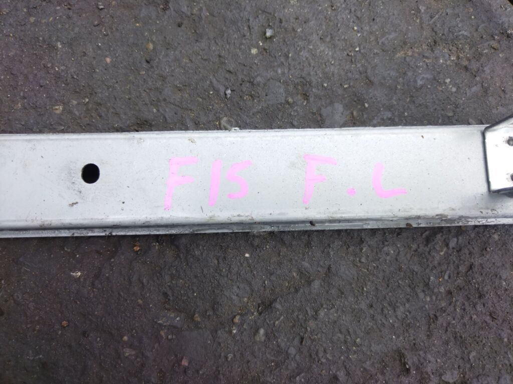 Стеклоподъемный механизм на Nissan Juke YF15, Переднее Левое расположение