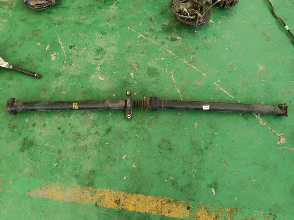 Кардан на Hyundai Santa Fe CM G6EA 49300-2B500, Заднее расположение