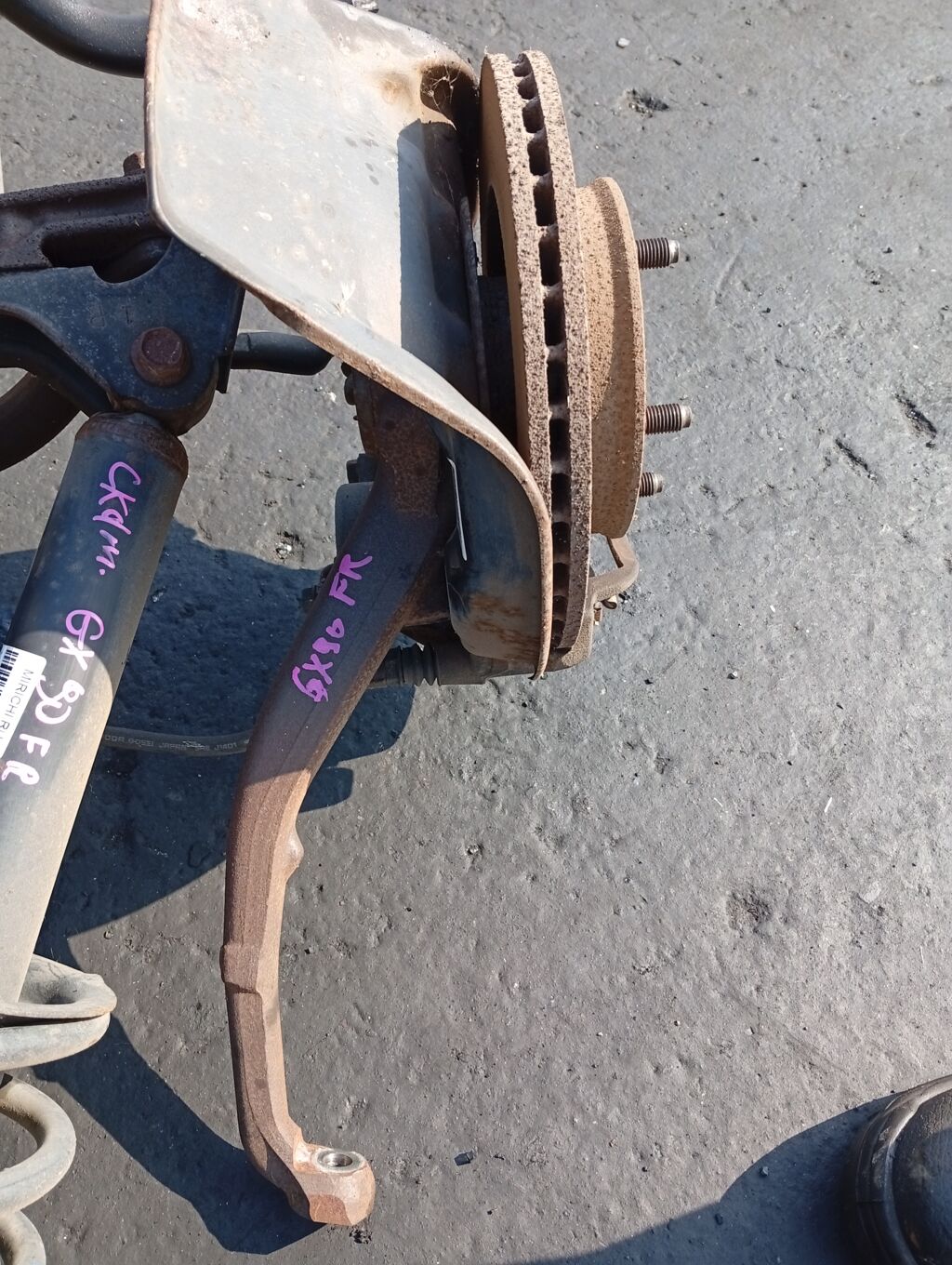 Ступица на Toyota Mark II GX90 1G-FE, Переднее Правое расположение